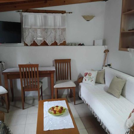 Panthea Cottage Ставруполис Екстериор снимка